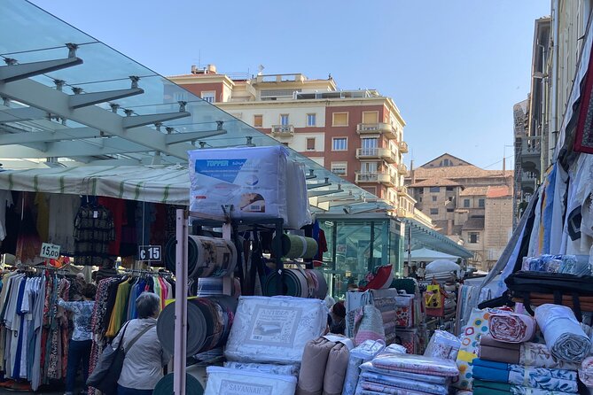 1 Hour Tour: Market and Street Food - the best of Parma - Piazzale della Pace and the Parmigiano Reggiano focus