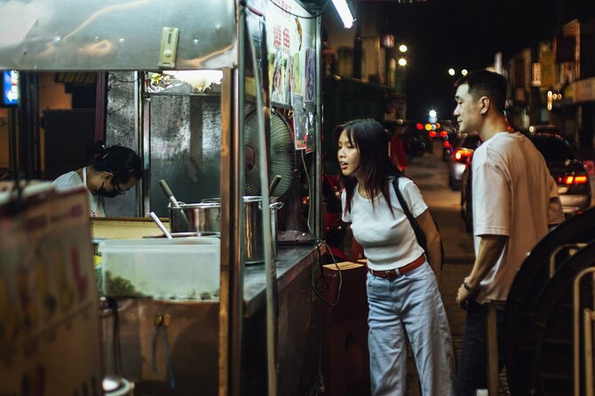 3-Hour Private Street Food Walking Tour in Kuala Lumpur - Jalan Alor and the appeal of hawker food