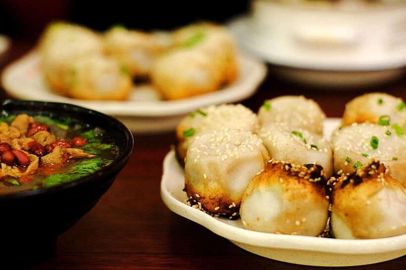 3-Hour Shanghai Street Food Tasting & Old Town Private Tour - Why this Shanghai food walk works