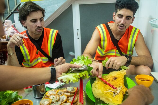 3 Hours Cycling Street Food Night Ride in Ho Chi Minh City - Key Points Before You Book