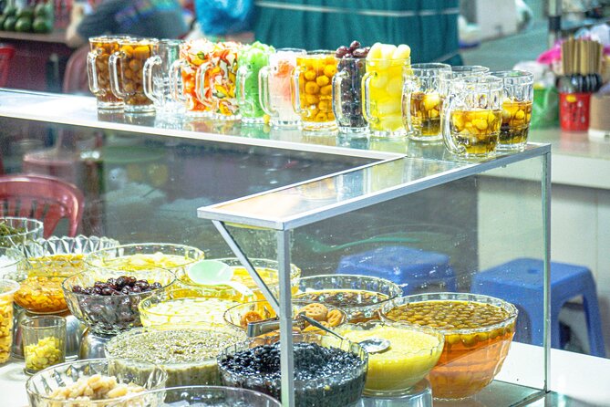 3 Hours Cycling Street Food Night Ride in Ho Chi Minh City - A Small Group Makes a Difference