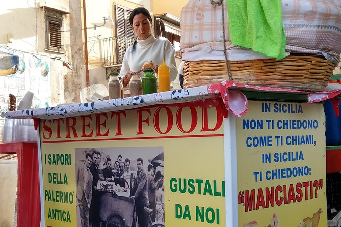 3-hours Street Food Bike Tour in Palermo - Ballarò is the tour’s main market stop