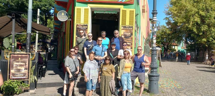 5hs Small Group City Tour of Buenos Aires with Street Food - Key points to know before booking
