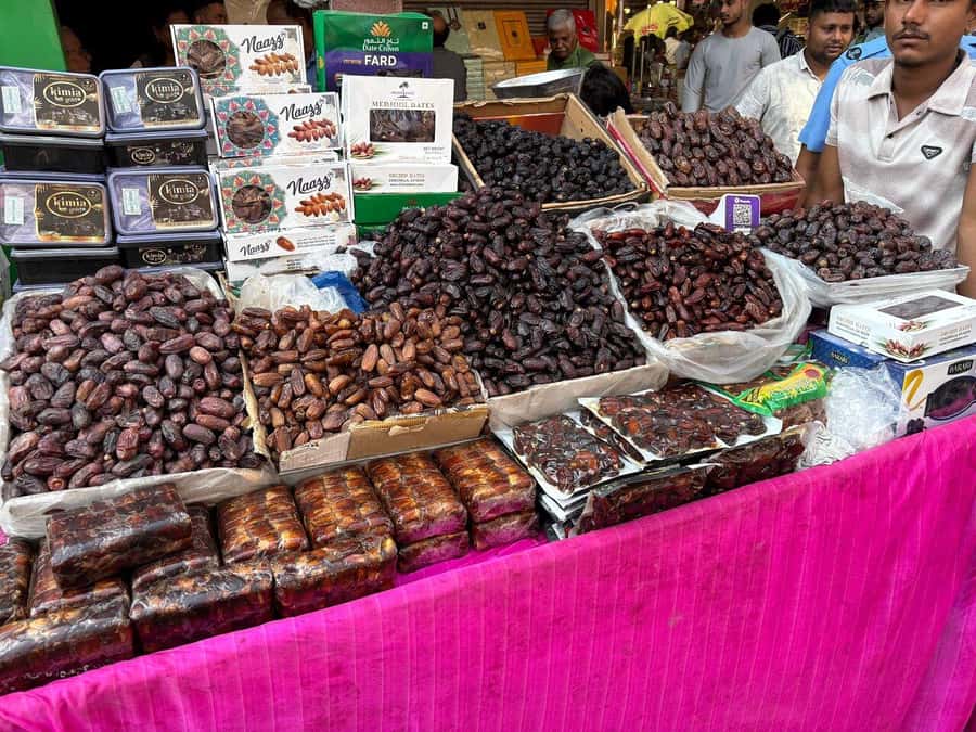 Agra: Street Food Tour with Spice Market on Tuk-Tuk Ride - Who will enjoy this Agra food tour?