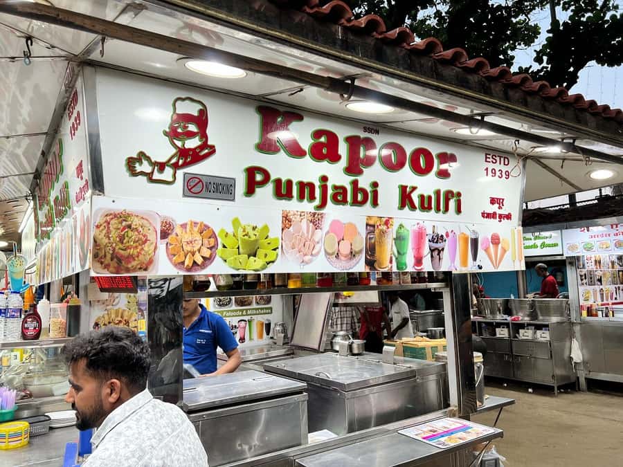 Agra: Street Food Tour with Spice Market on Tuk-Tuk Ride - Why this is a useful way to meet Agra