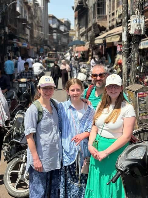 Agra: Street Food Walking Tour, Spice Market, & Tuk-tuk Ride - The essential facts at a glance