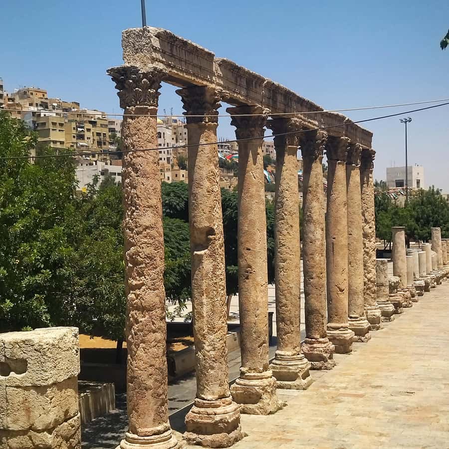 Amman Walking Tour: Hidden Gems, Culture & Street Food - Downtown markets, tea shops, and local food