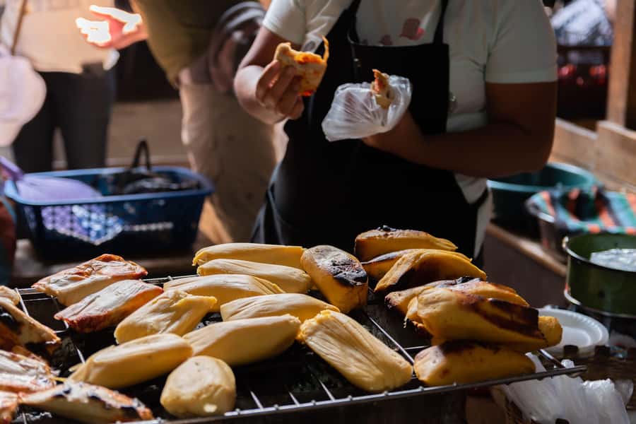 Antigua Guatemala: Street Food Walking Tour with Tastings - Antigua’s market, from fruit stalls to trusted vendors