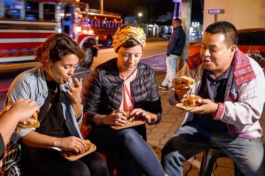Antigua Local: Evening Street Food Tour with Dinner - Pickup in Antigua and the ride to the market