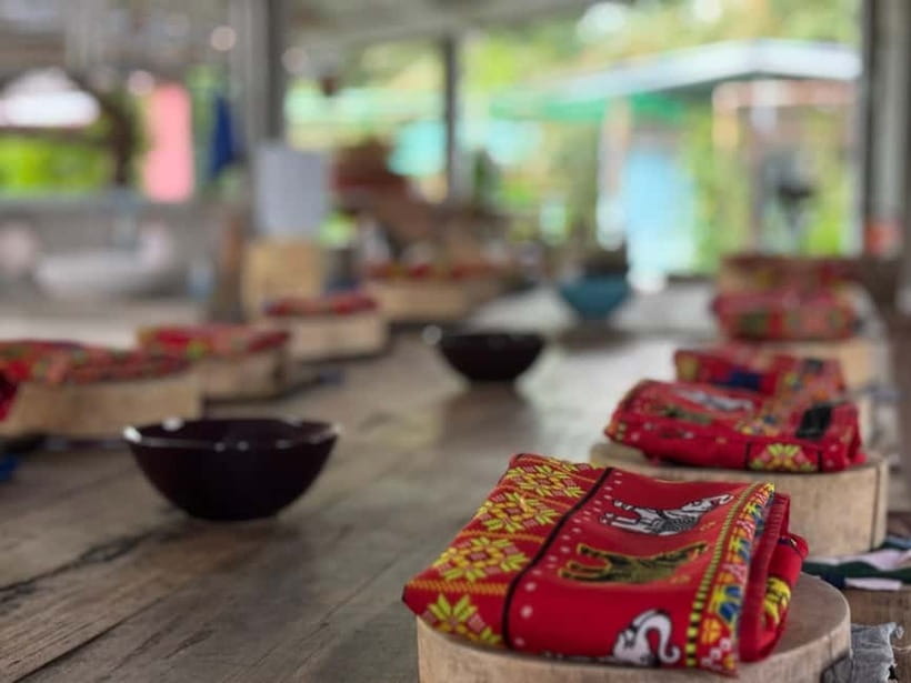 Ao Nang: Hands-on Learn to Cook 3 Popular Thai's street food - Meeting the instructors