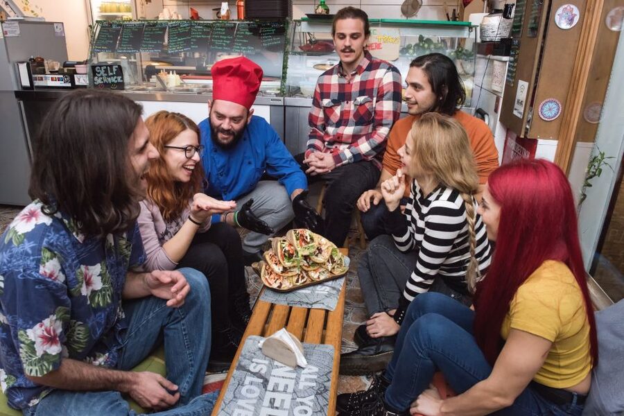 Athens: Vegan Local Street Food Guided Walking Tour - First tastes: vegan souvlaki in Athens
