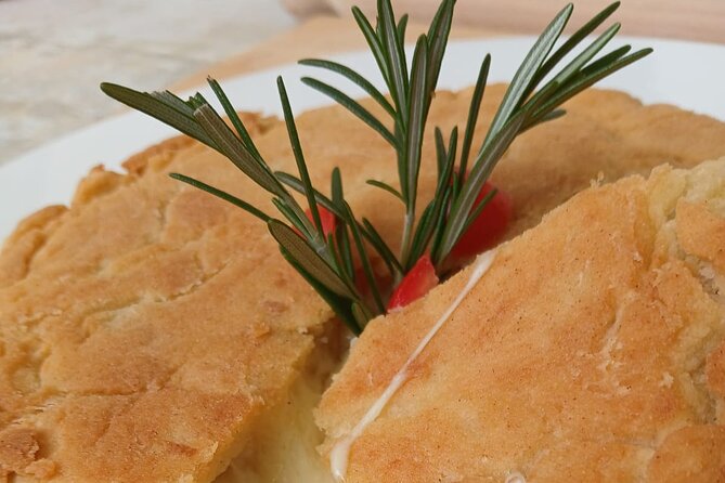 Authentic Sicilian Street Food: Fried Pizza Catania Cooking Class - The 10:30 a.m. arrival in Catania