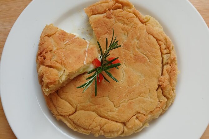 Authentic Sicilian Street Food: Fried Pizza Catania Cooking Class - Learning the long-leavened dough method