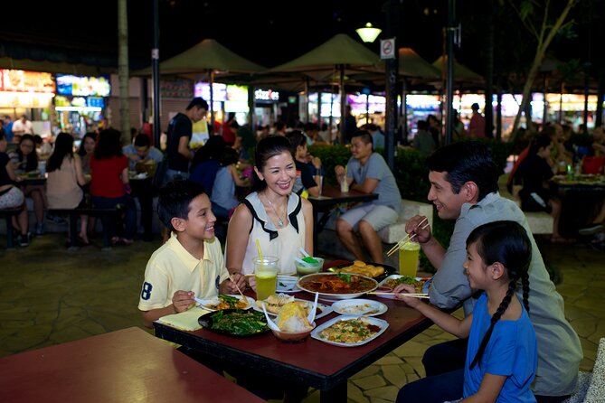 Authentic Singapore Street Food Tour - Guides who add history to the meal