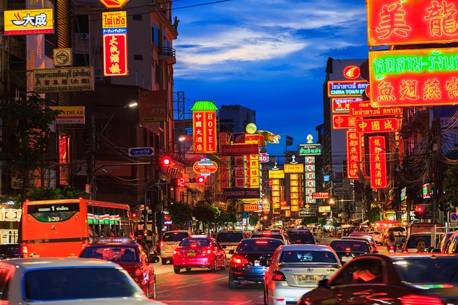 Authentic Street Food Tour in China Town Bangkok - From familiar donuts to more adventurous bites