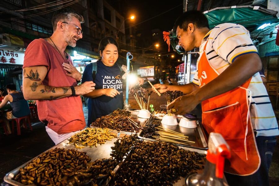 Authentic Street Food Tour in Chinatown I Bangkok - Yaowarat food stops from 7:15 to 8:30 p.m.