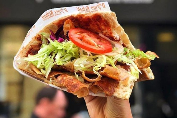 BAKU WALKING tour with the best STREET FOOD and DRINK tasting - The Local Street Food Stop