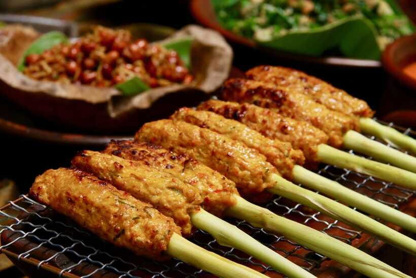 Bali: Authentic Culinary Street Food Experience Tour - What the $53 Price Really Buys You