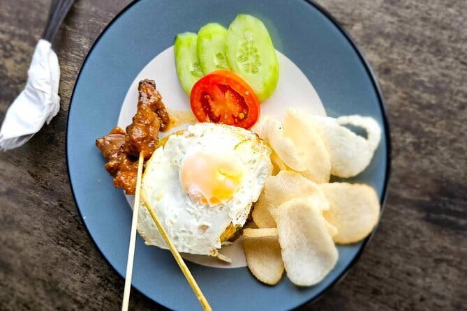 Balinese Street Food Tour By Motorbike All You Can Eat and Drink! - A four-hour evening built around food and movement