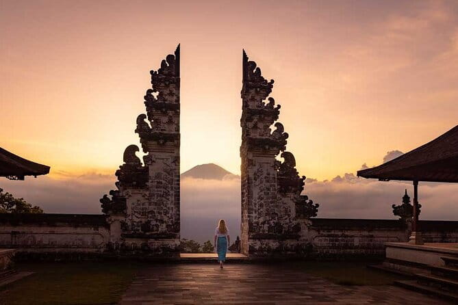 Balinese Street Food Tour By Motorbike All You Can Eat and Drink! - What you may eat at the food stops