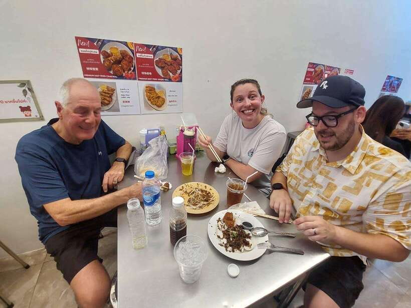Bangkok: Chinatown Food Tour with Michelin Food Stalls - Who should book, and who should think twice