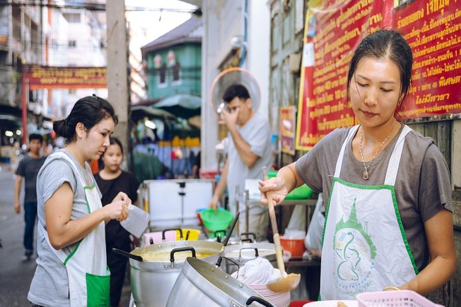 Bangkok Hidden Gems: Talad Noi, Chinatown & Street Food Tour - Holy Rosary Church and a reminder of Bangkok’s mixed past