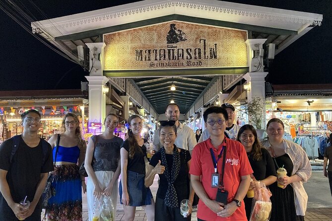 Bangkok Night Market Tour Dinner and Vintage Find - Meeting at BTS Ekkamai Exit 3
