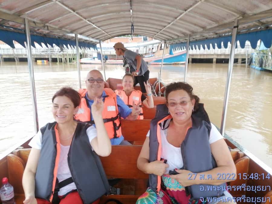 Bangkok: Private Trip to Ayutthaya Temples & Night Market - Chao Sam Phraya Museum’s royal treasures