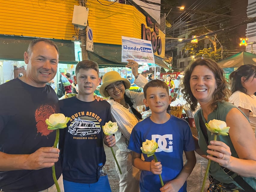 Bangkok Tuk-Tuk by Night with Chinatown Street Food Meal - Guides make the biggest difference