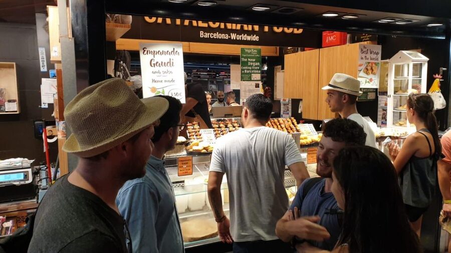 Barcelona: Street Food & Sightseeing Tour with Local Market - Who should book this Barcelona food tour?