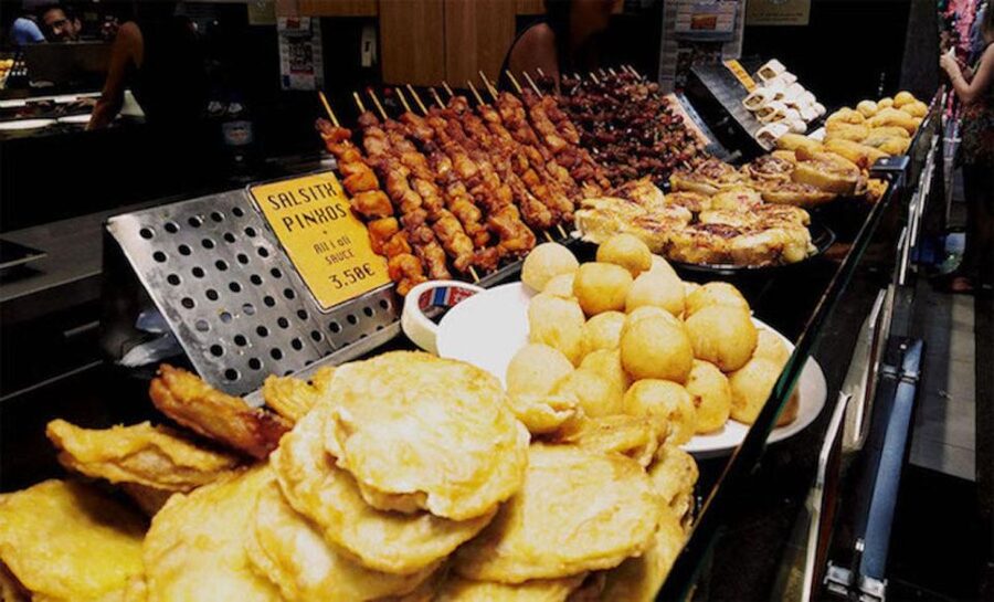 Barcelona: Street Food & Sightseeing Tour with Local Market - Dietary needs, pace, and practical limits