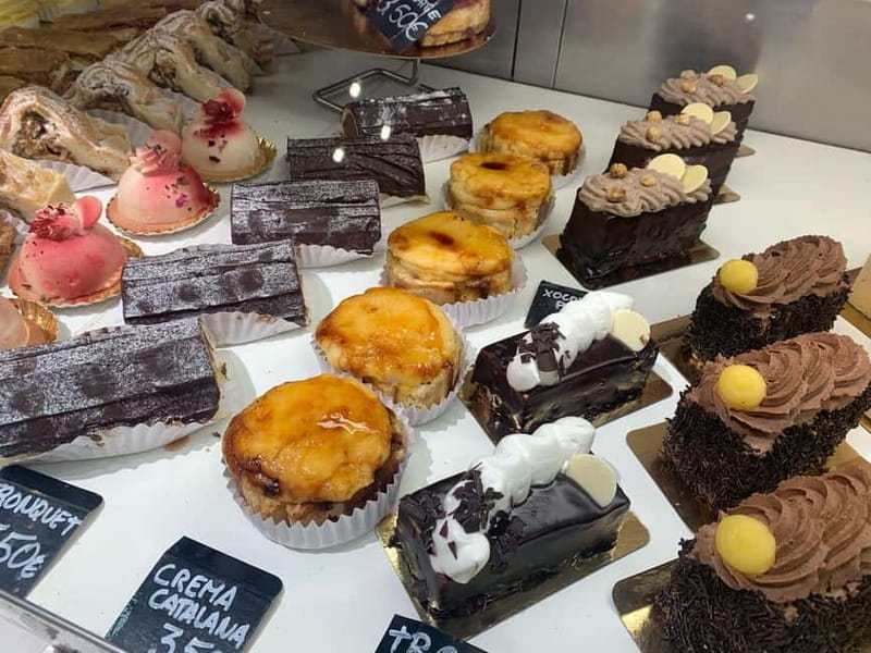 Barcelona Street Food Tour: Boqueria Market & Barrio Gotico - Catalan dishes between market stalls and old streets