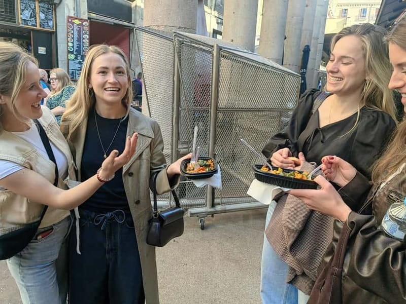 Barcelona Street Food Tour: Boqueria Market & Barrio Gotico - Barrio Gotico and the stories behind the food
