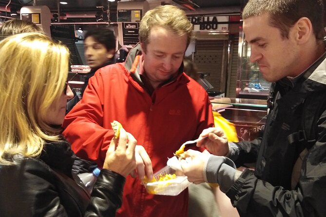 Barcelona Street Food Tour with Local Market & City Center Visit - Group size, guide quality, and the overall pace