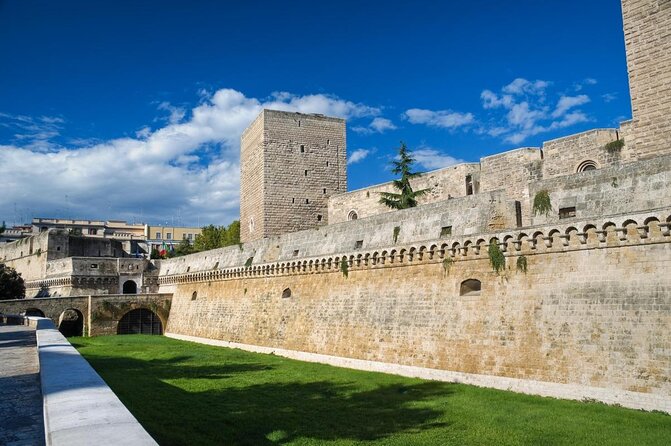 Bari’s Ultimate Street Food Tour - Small Group by Do Eat Better - Key points to know before you book