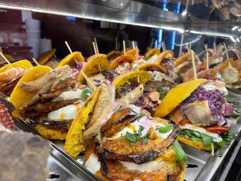 Bari: The Ultimate Street Food Tour with a Local - Focaccia barese and Bari’s first bite