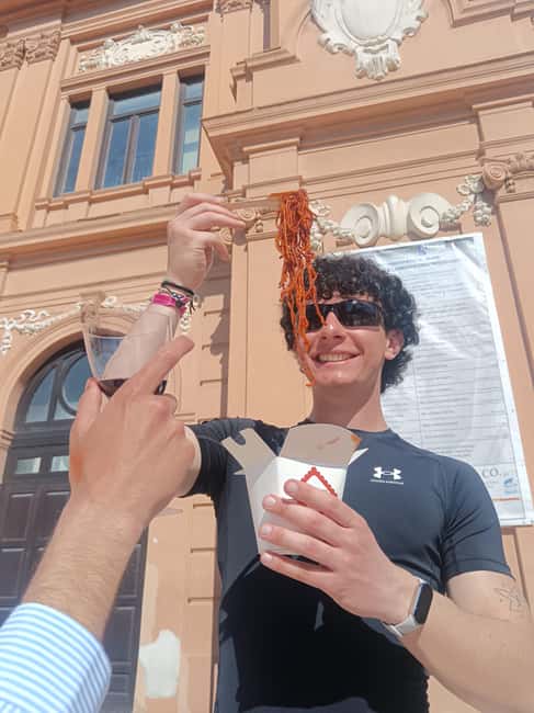 Bari: Walking Street Food Tour - From the old town to Bari’s French quarter