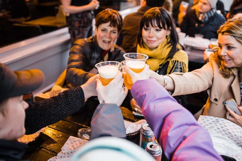 Belfast: Guided Craft Beer and Street Food Tour - Seven beers from Belfast and beyond