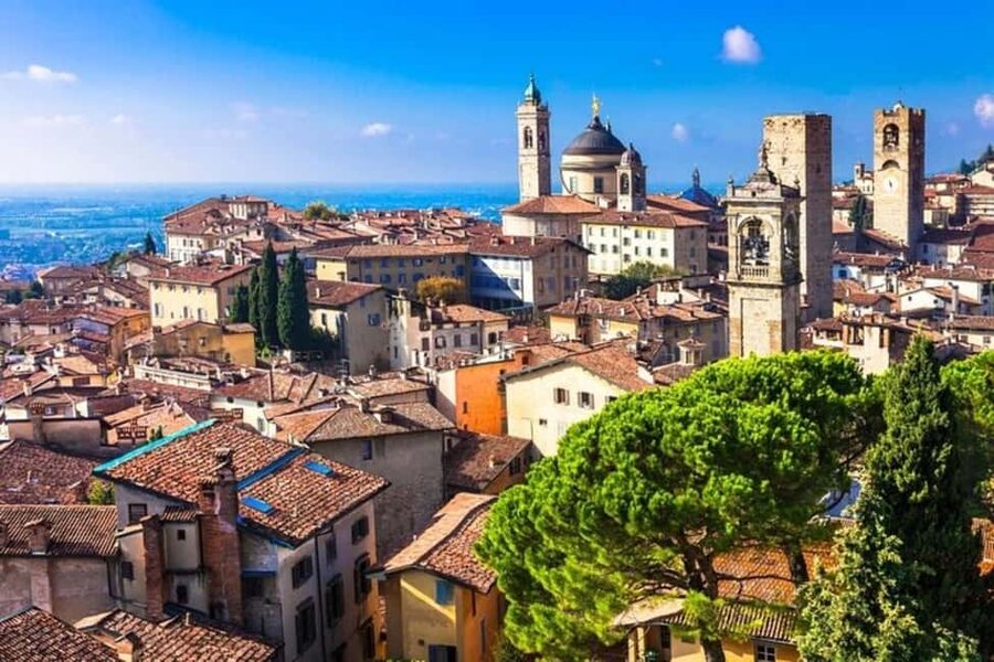 Bergamo : Best Street Food Tour With A Local Guide - Key points at a glance