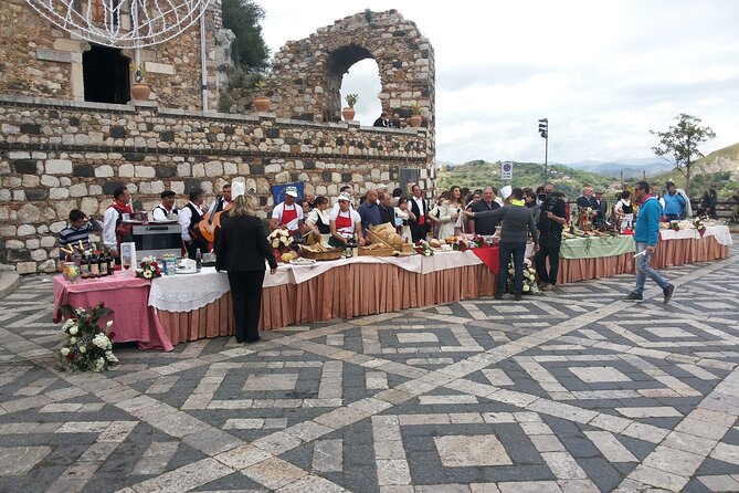 Best of Godfather and Taormina Tour with Street Food Tasting - Two hours in Taormina on the Valeria road