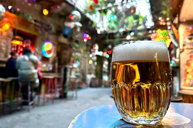 Budapest Ruin Bars Evening Walking Tour with Drinks & Street Food - Why Budapest’s ruin bars are worth your evening