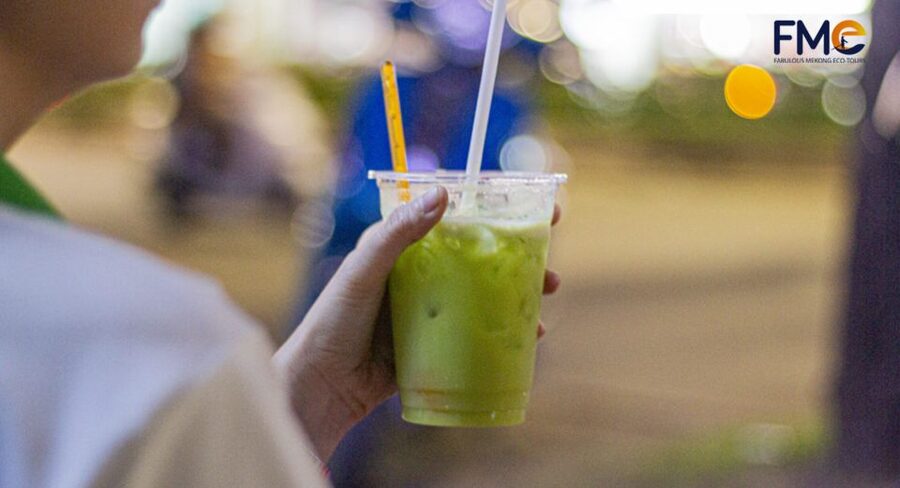 Can Tho: Walking street food tour designed by local chef - Đường Đề Thám: Pancakes, BBQ, and Local Cooking