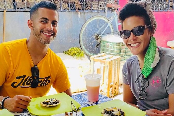 Cancun Private Foodies Market Tour and Street Food - What your guide adds to the meal
