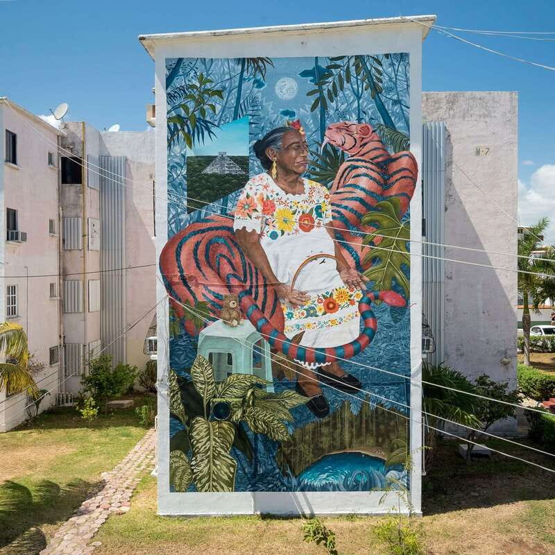 Cancún: Street Food, Local Market and Urban Art Tour - The urban art promise, with a practical warning
