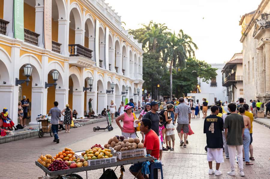Cartagena: Guided Street Food Tour with Tastings - The First Bites: A Useful Introduction to Colombian Food