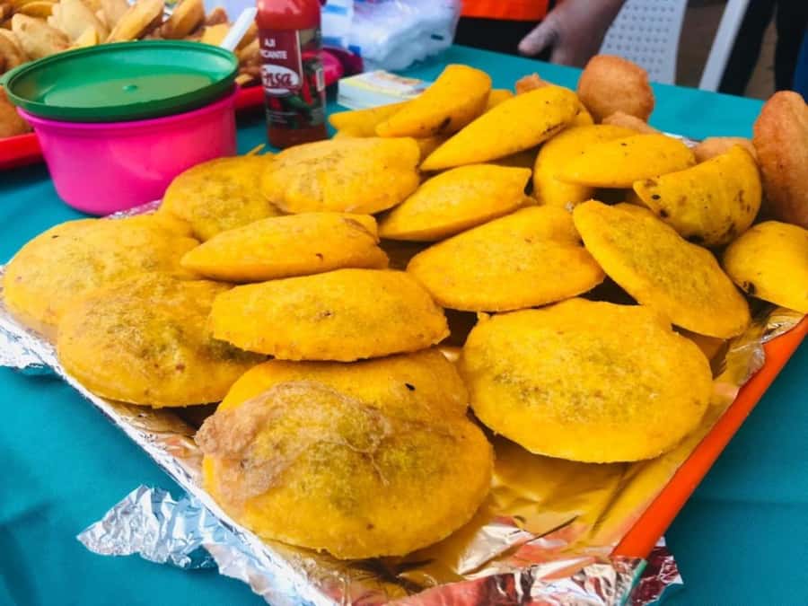 Cartagena: Street Food Tour with German or Italian Guide - Key Points Before You Book