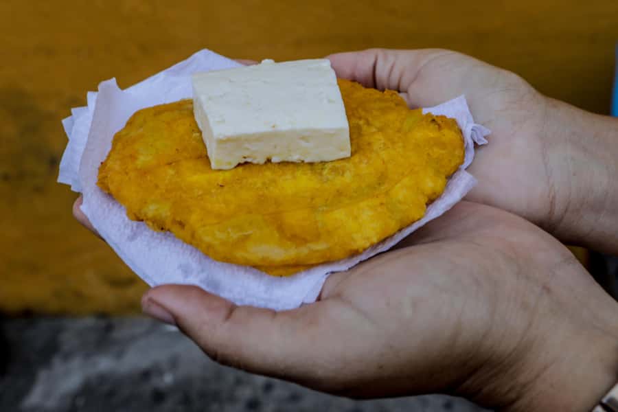 Cartagena: Street Food Walking Tour - Starting at Loncheria Polo Norte