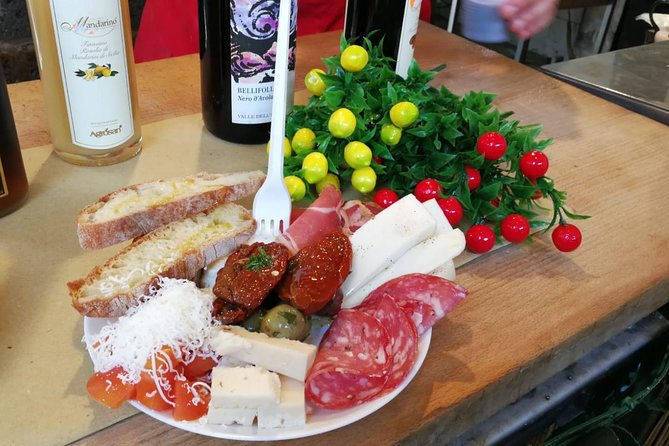 Catania authentic Street Food - Why Catania street food works so well on foot