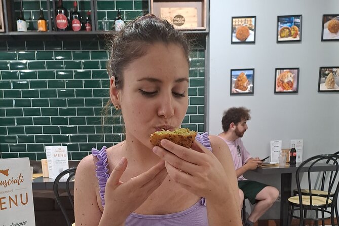 Catania Sicilian Street Food Tour: Small Group by Do Eat Better - A sweet finish at Villa Bellini