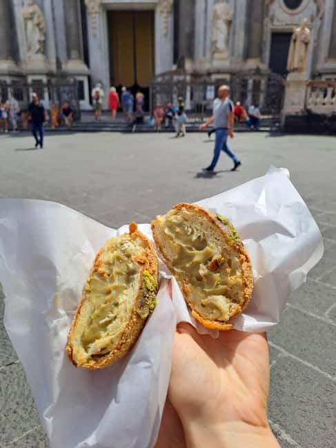 Catania: Street Food Guided Walking Tour - Piazza dell’Università and the stories behind the food
